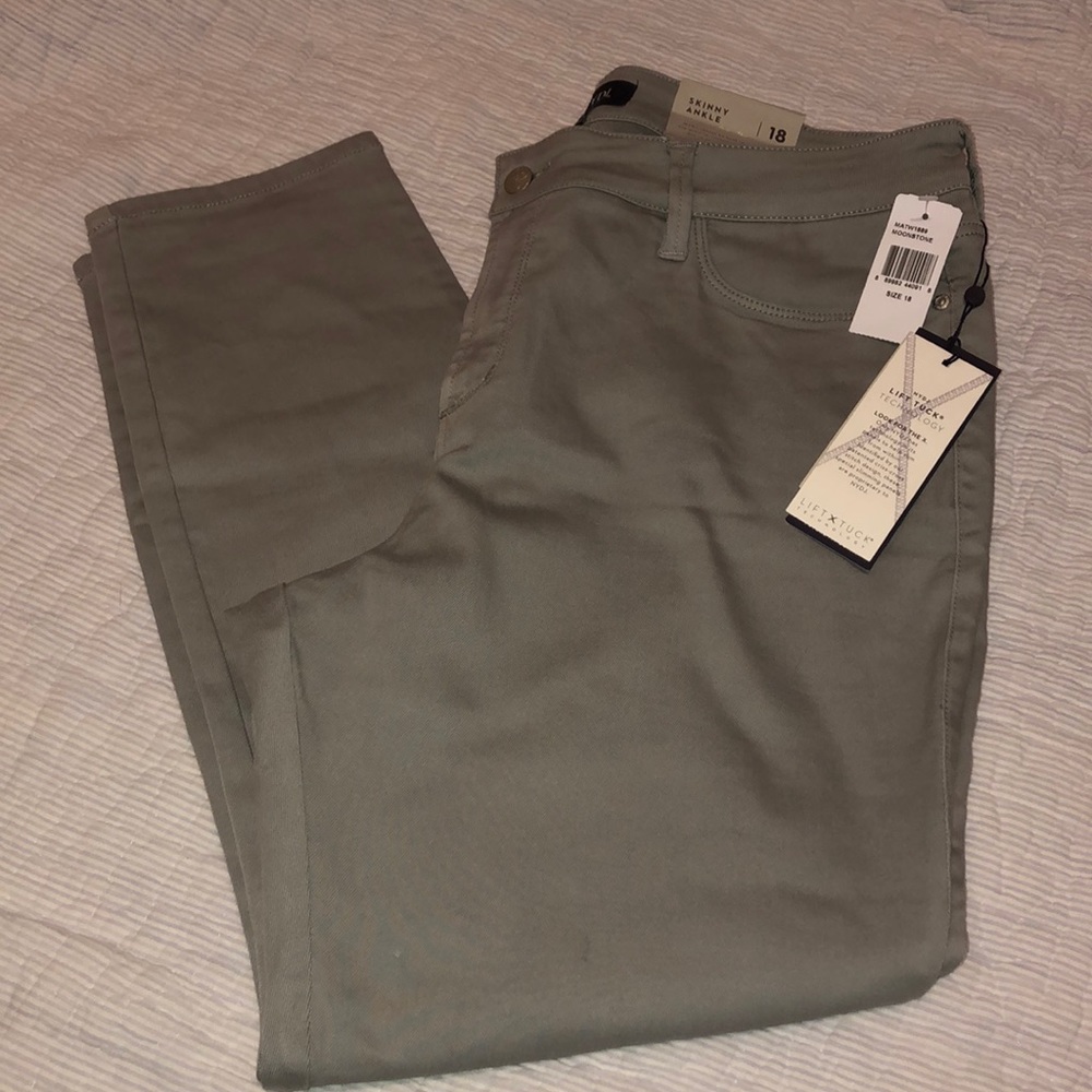 NYDJ Ami Skinny Ankle 18 NWT Moonstone